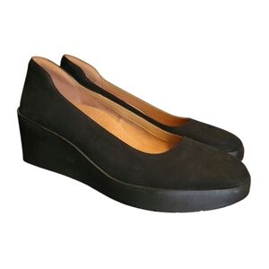 Vionic Black Wedge Shoes